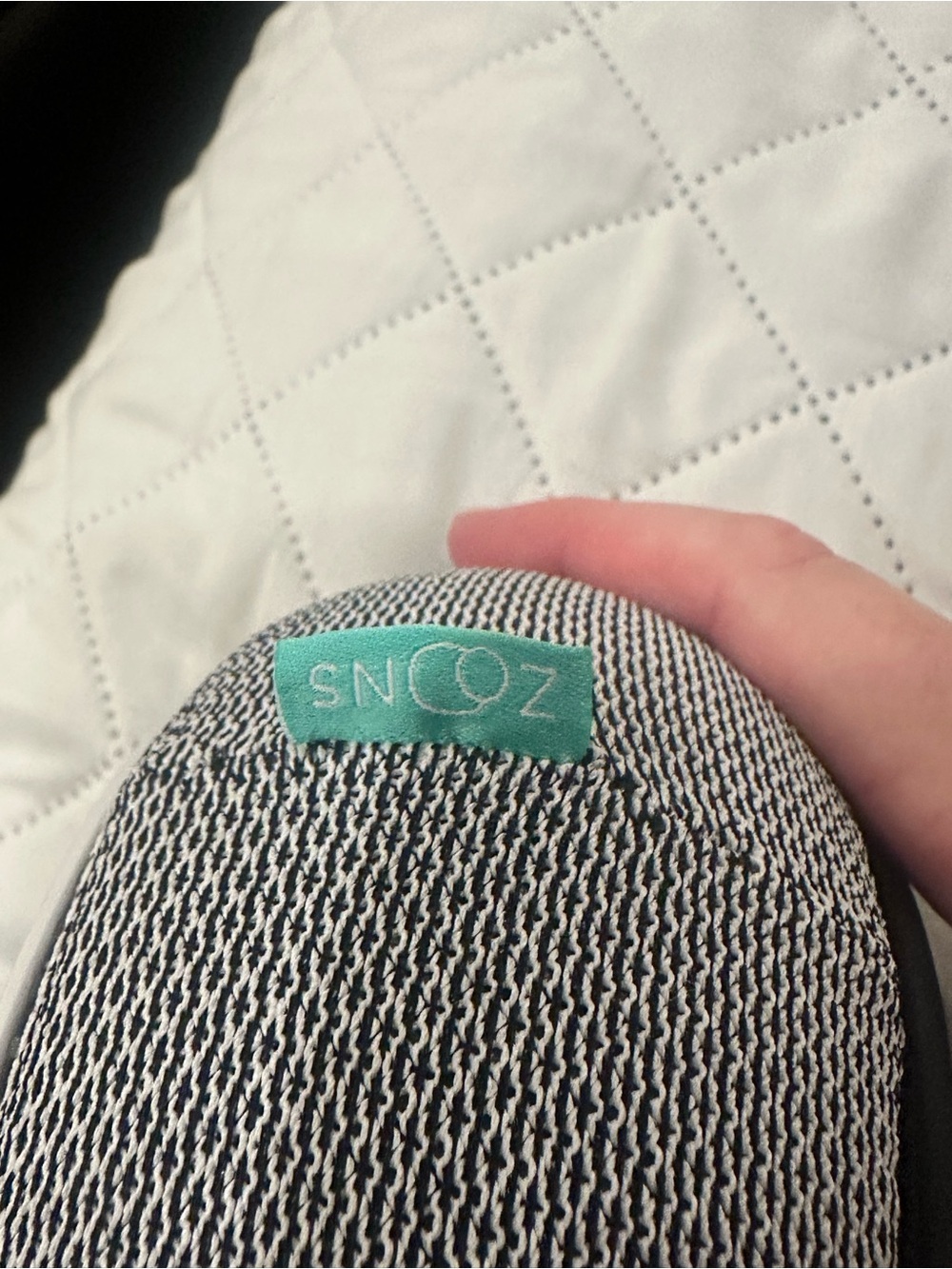 SNOOZ Smart White Noise Machine - Picture 6 of 10